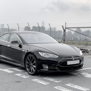 TESLA MODEL S P85D 2015