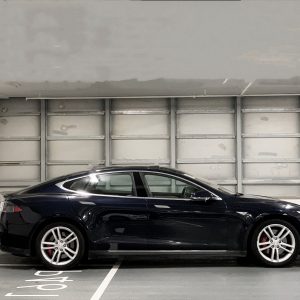 TESLA MODEL S P85 2015